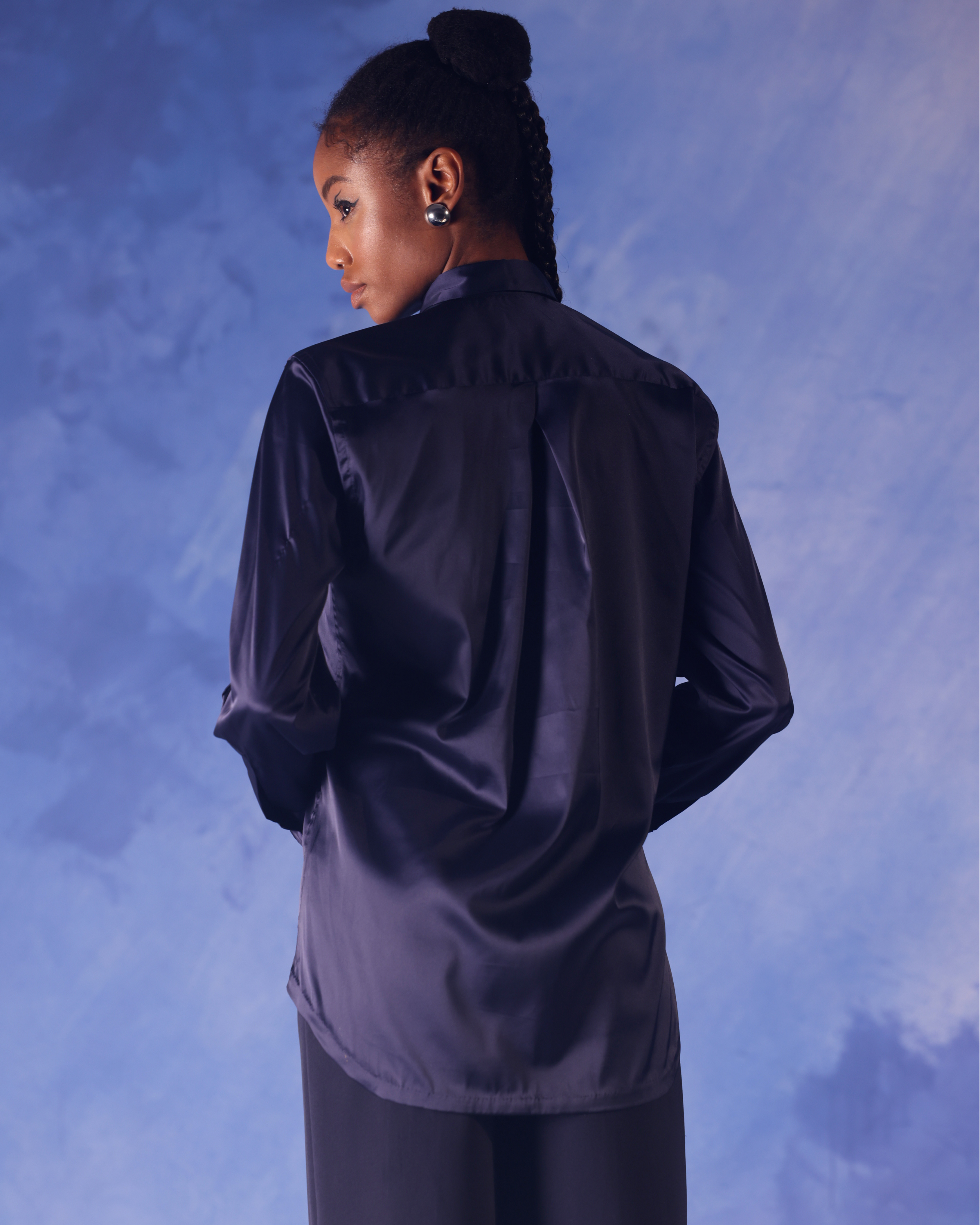 Amira Line Embroidery Shirt