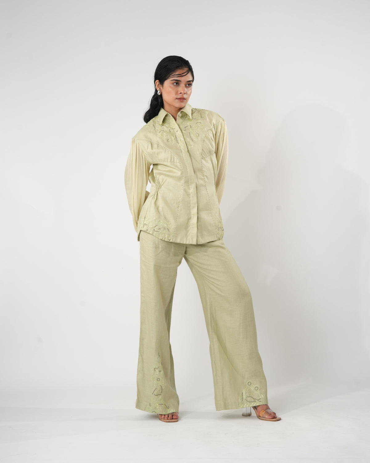Embroidered Wide-Leg Trousers – Saga - Green