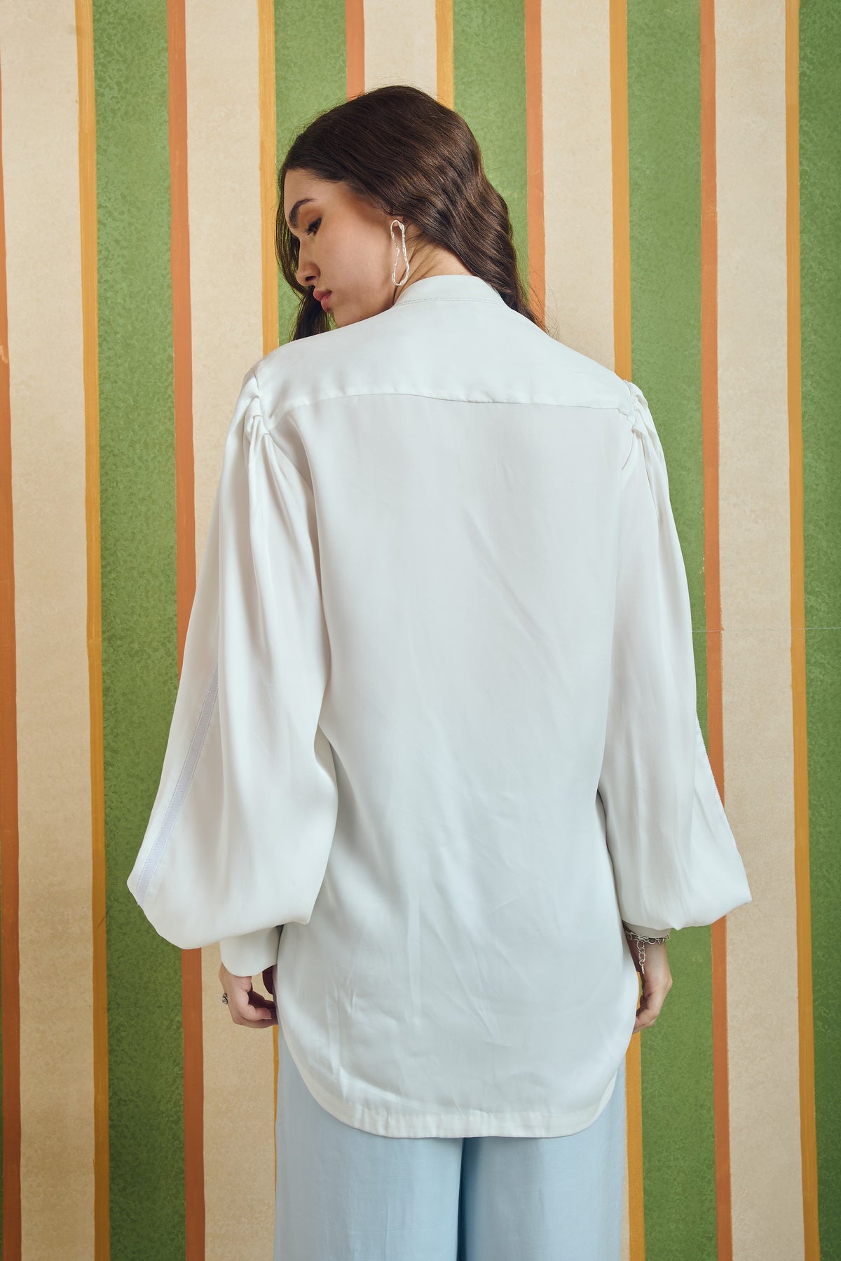 Bishop Sleeve Mandarin Shirt – Colosseum - White