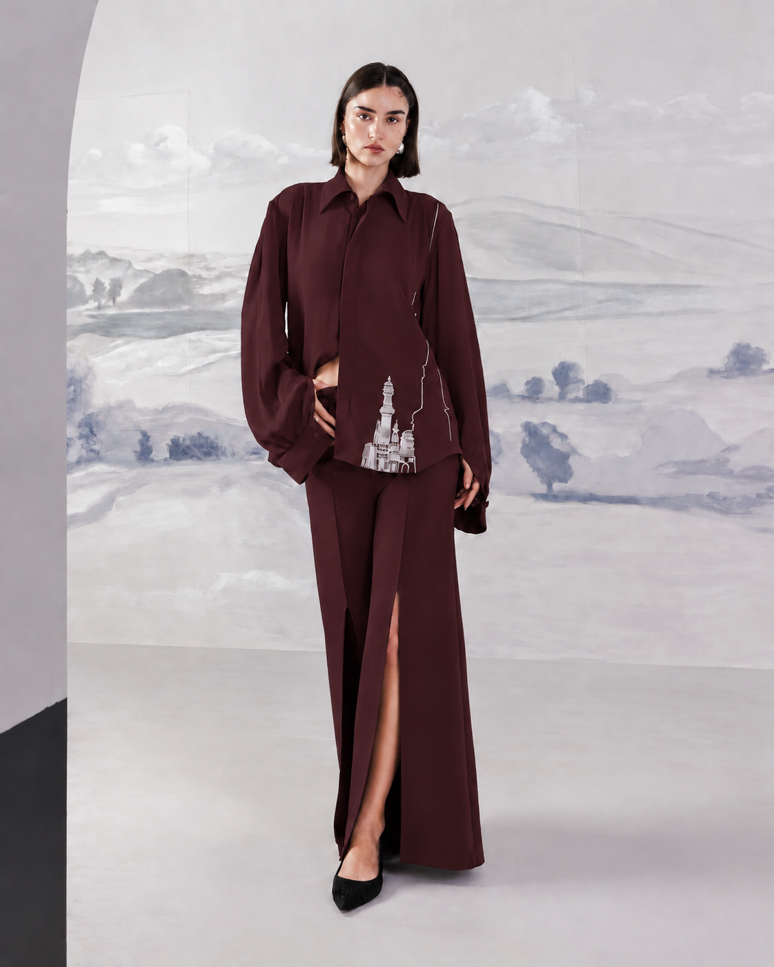 Front Slit Wide-Leg Trousers – Regal - Wine