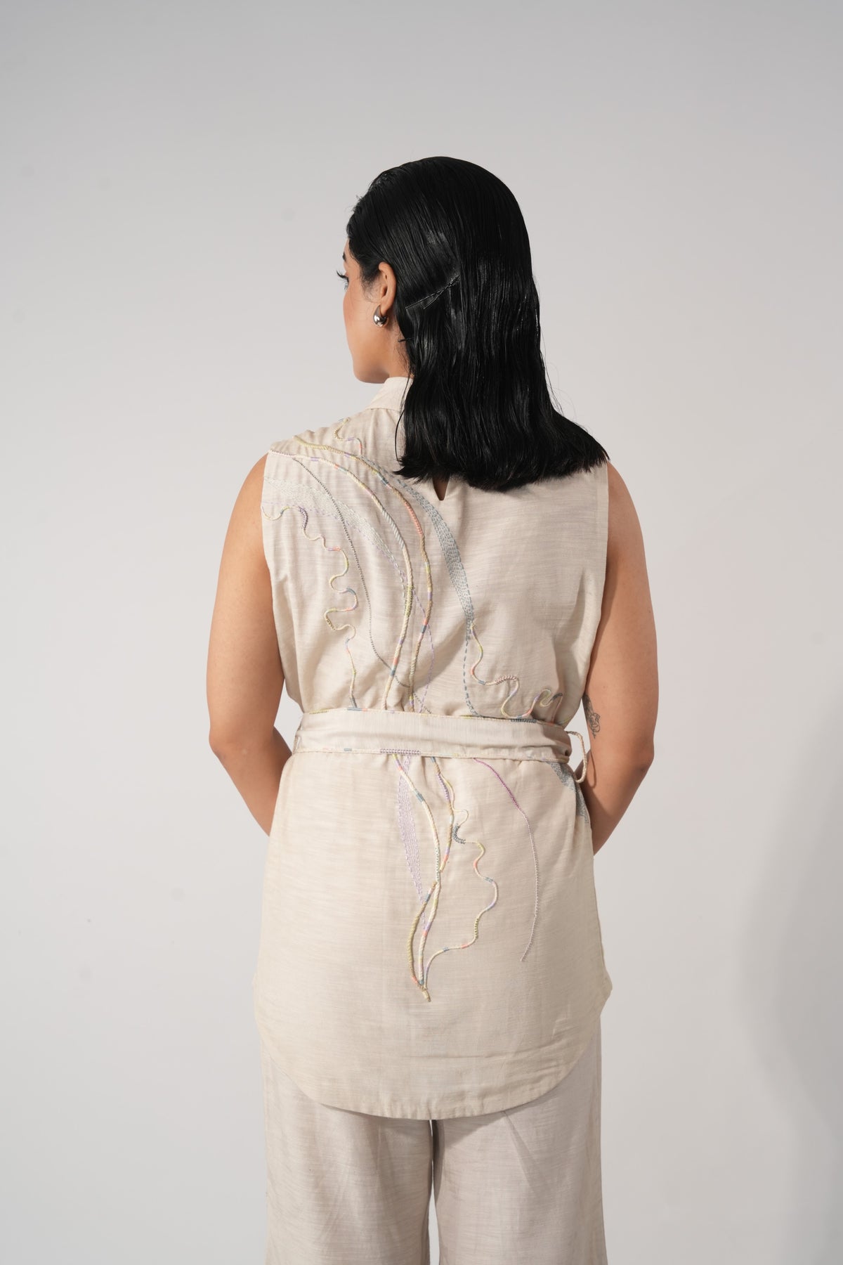 Keyhole Embroidered Top – Gaia - Beige