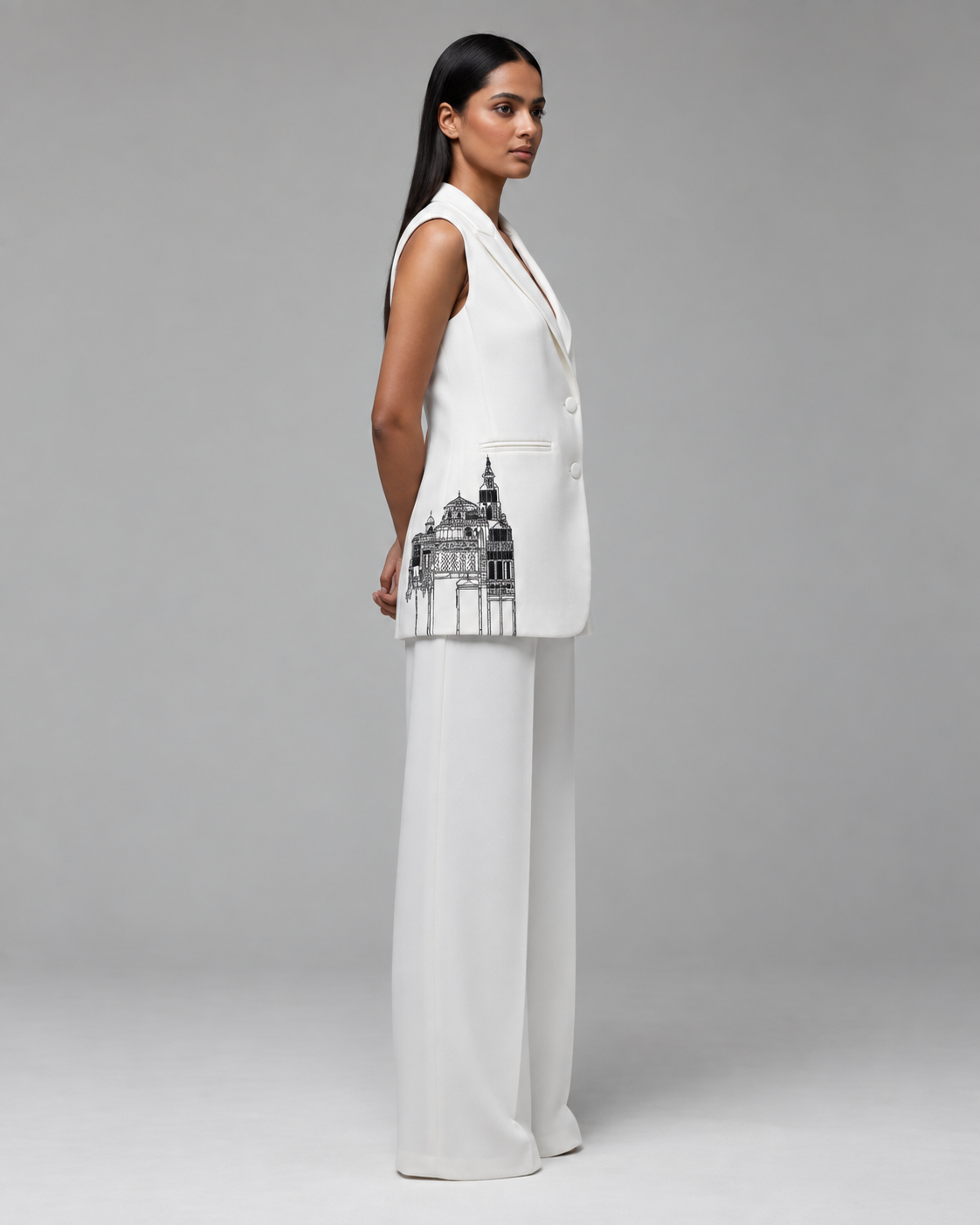 Sleeveless Tailored Blazer – Regal - White