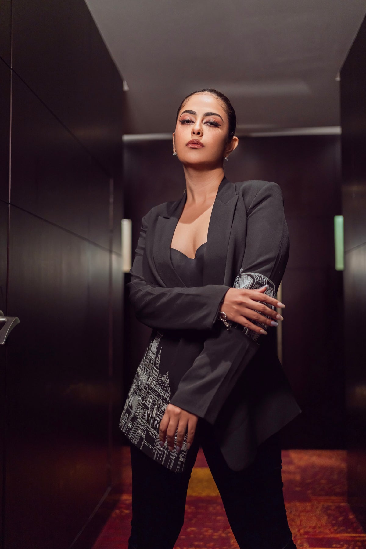 Asymmetric Overlap Blazer – Imperium - Black