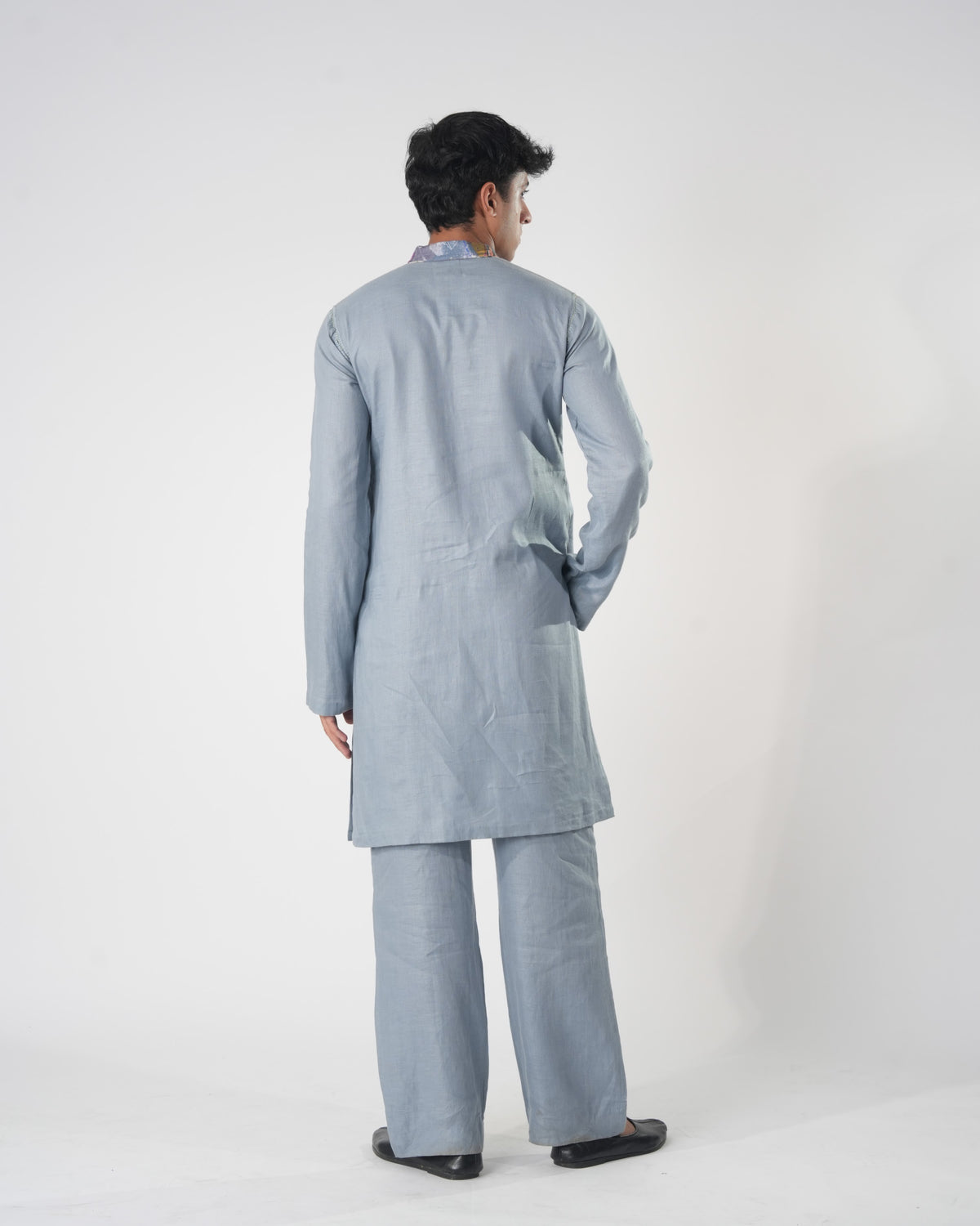 Men's Embroidered Long Kurta – Kavalier - Blue