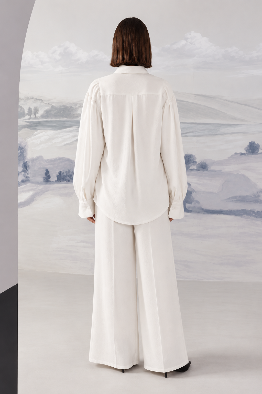 Front Slit Wide-Leg Trousers – Regal - White
