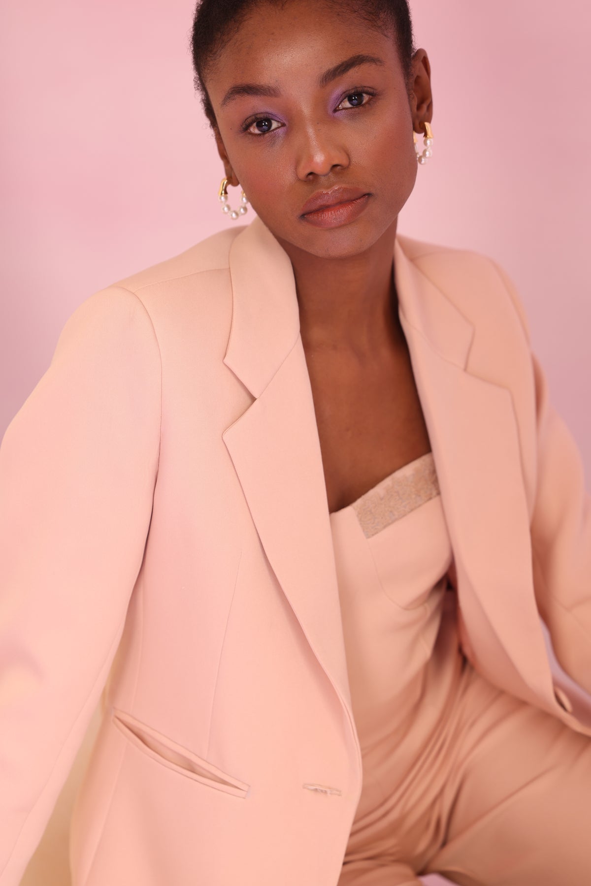 Single-Breasted Embroidered Blazer – Arboreal Elegance - Peach