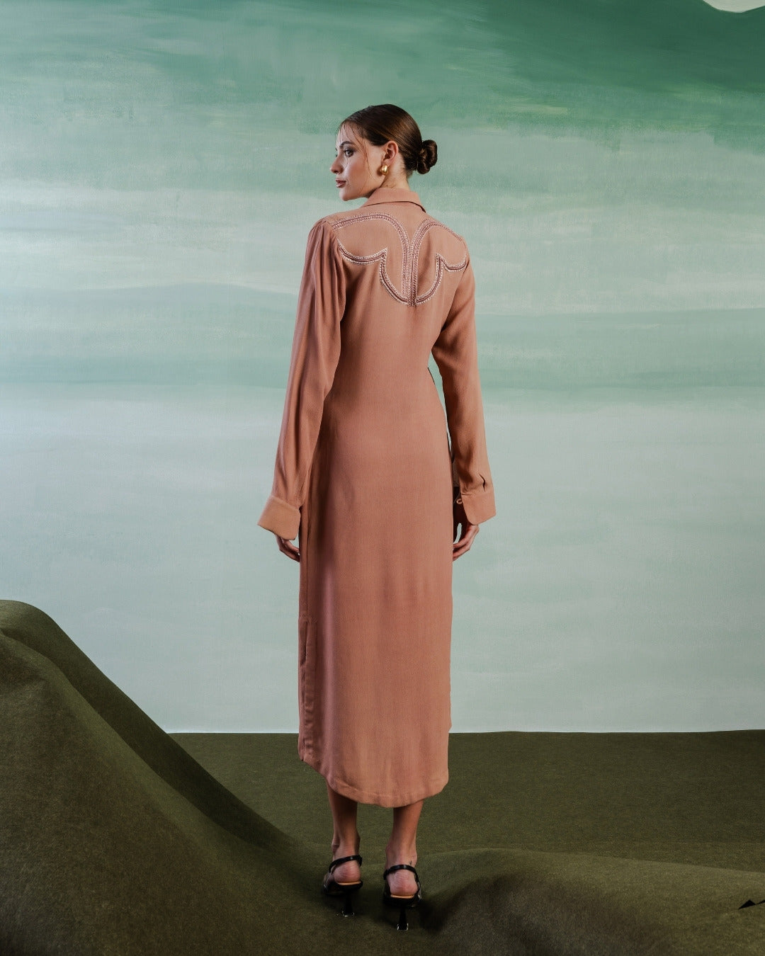 A-line dress with side slits