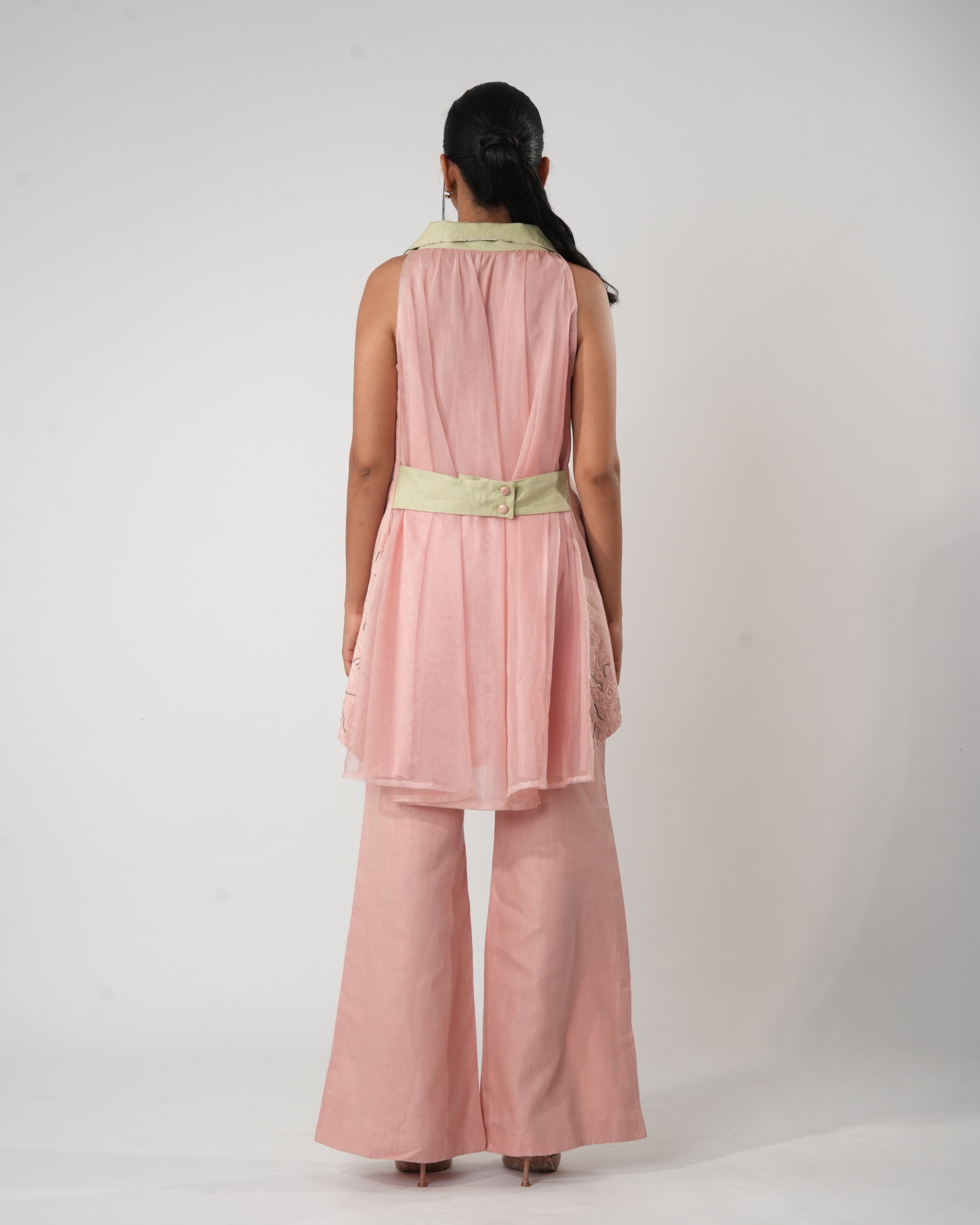 Back Ruffled