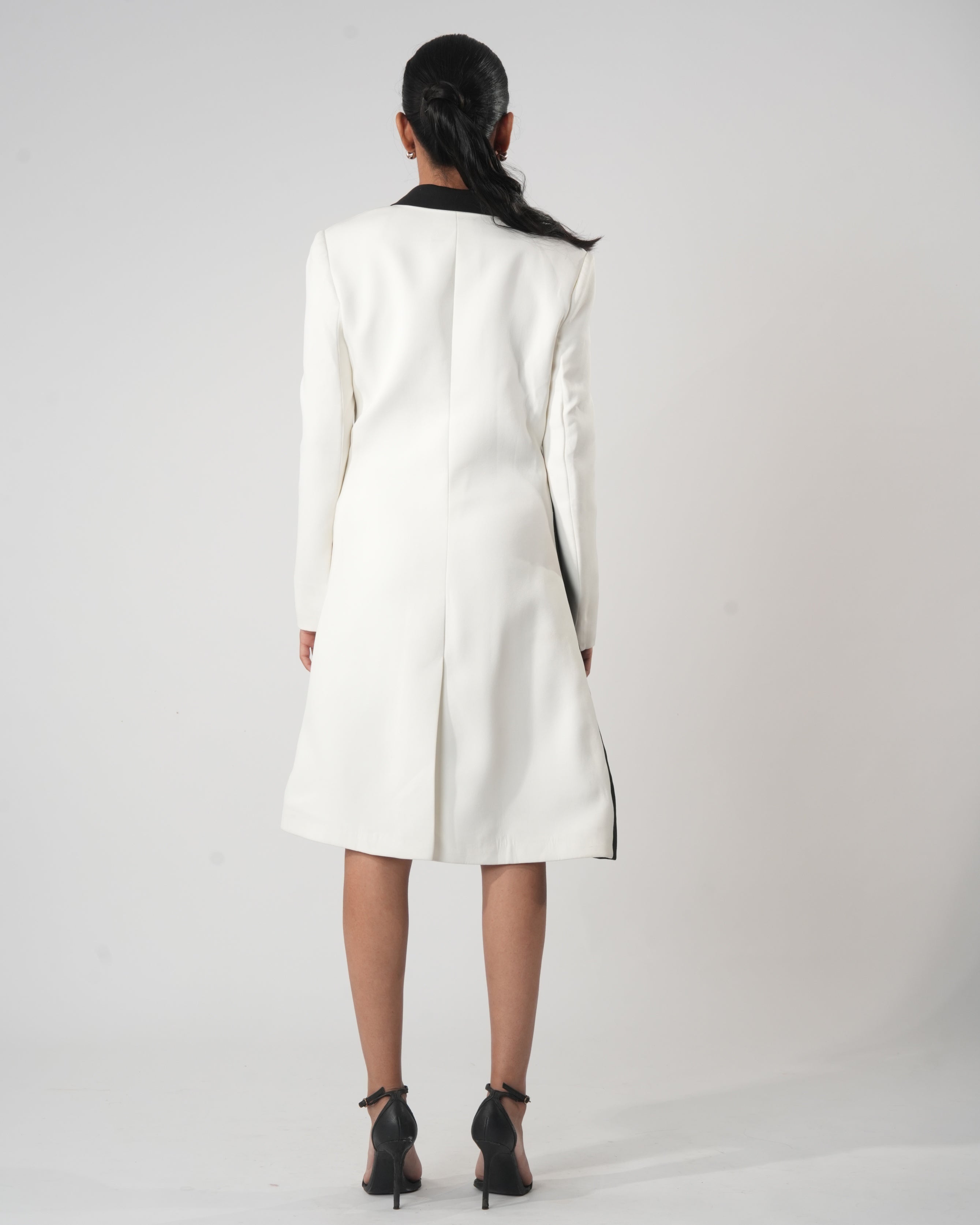 Vestalia long coat
