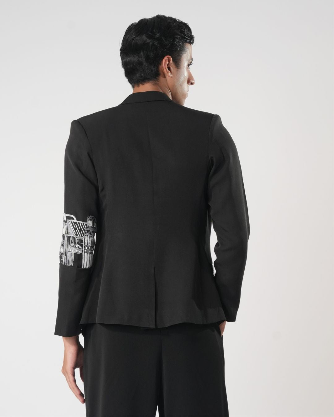 Imperium Elegance Overlap Blazer