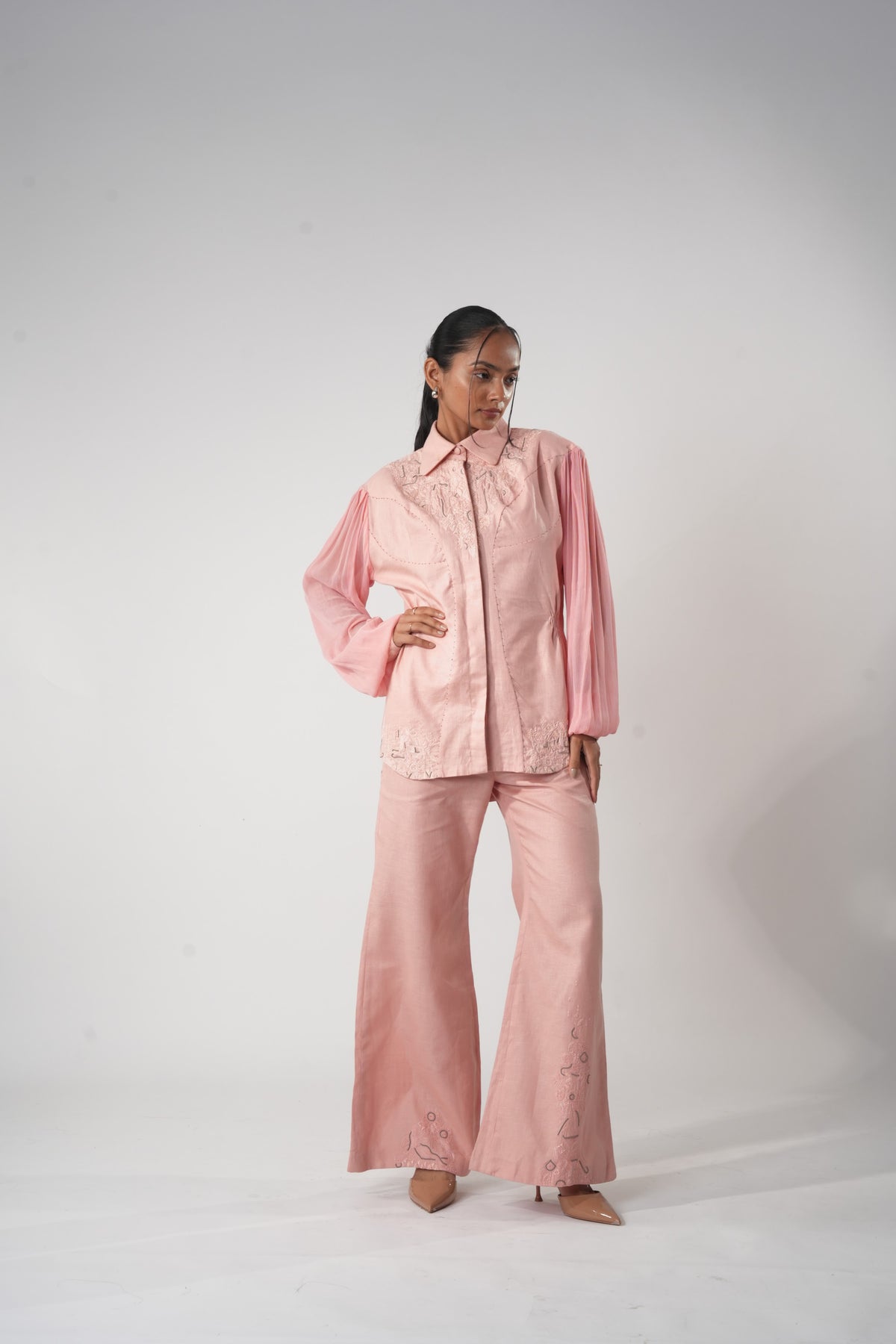 Embroidered Wide-Leg Trousers – Saga - Pink
