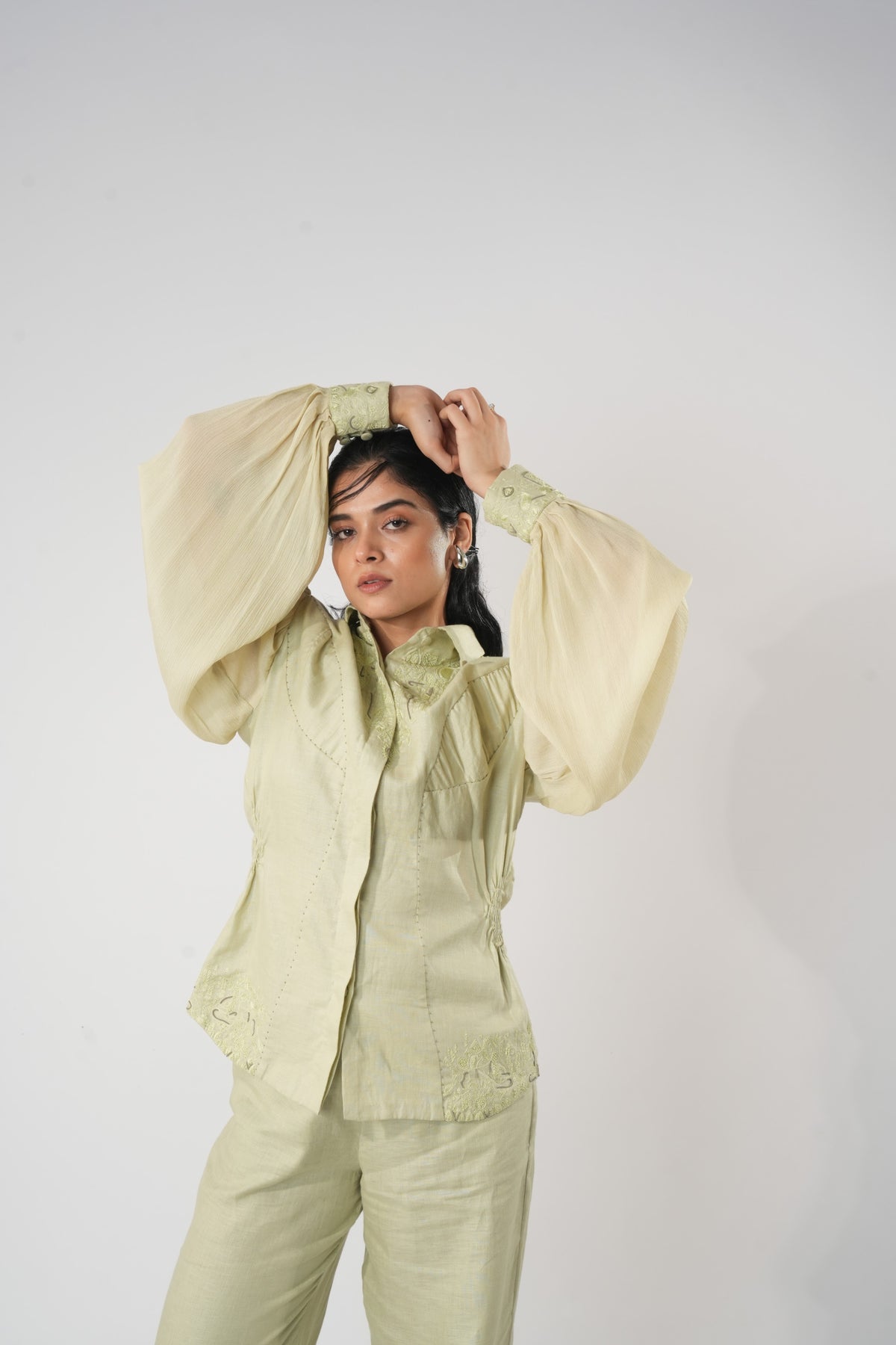 Puff Sleeve Hourglass Shirt – Aranya - Green