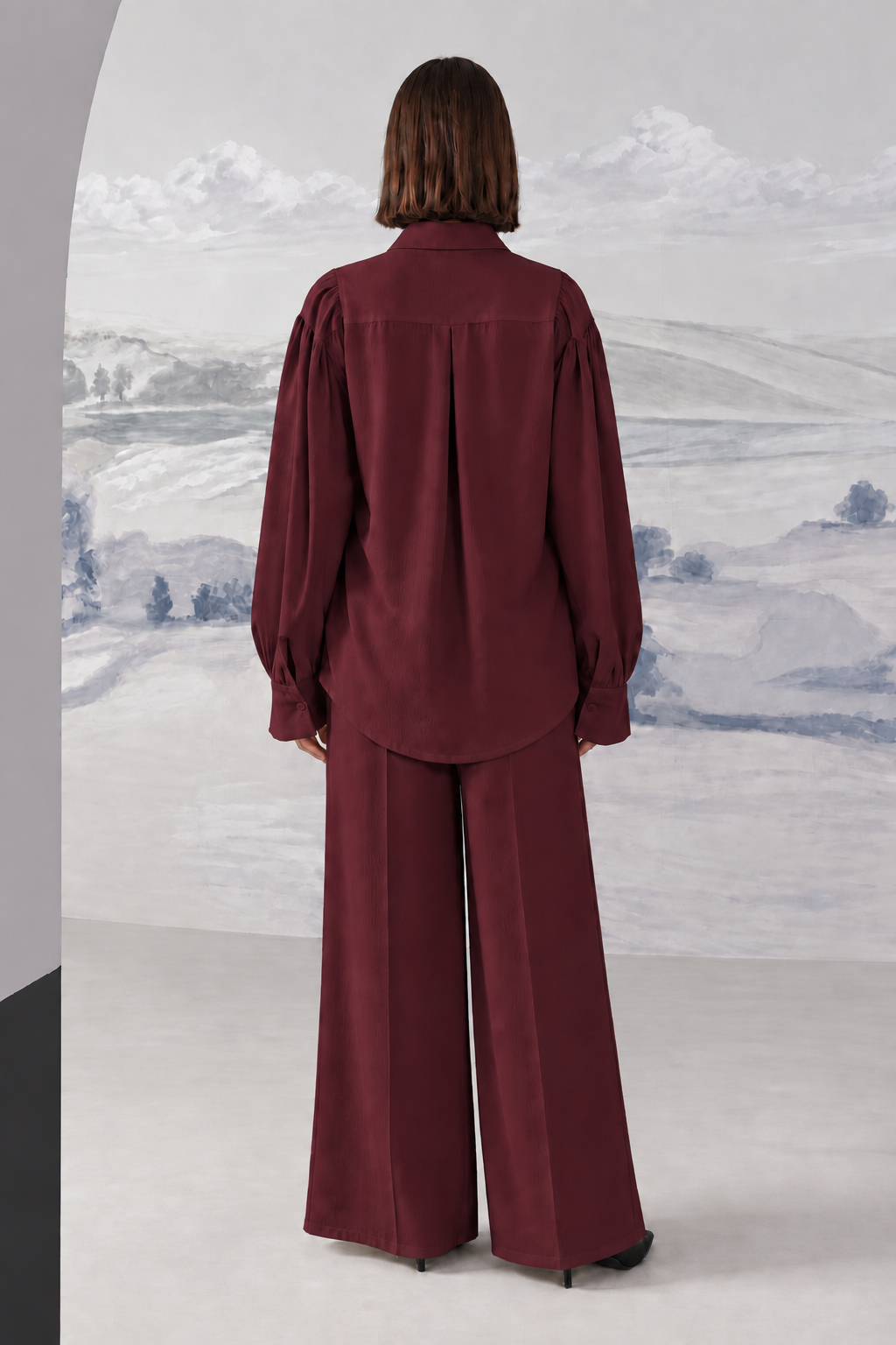 Front Slit Wide-Leg Trousers – Regal - Wine
