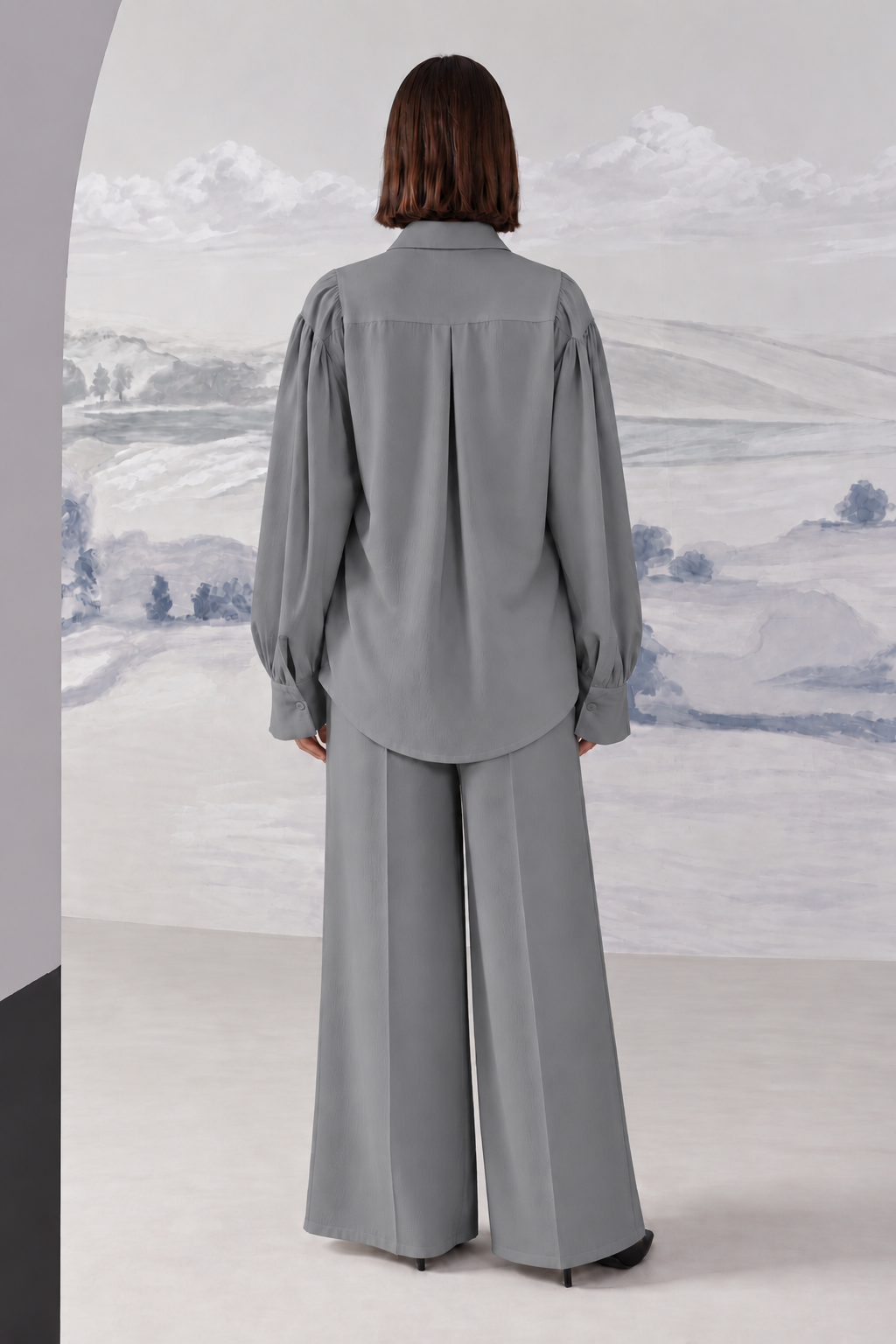 Front Slit Wide-Leg Trousers – Regal - Mid Grey