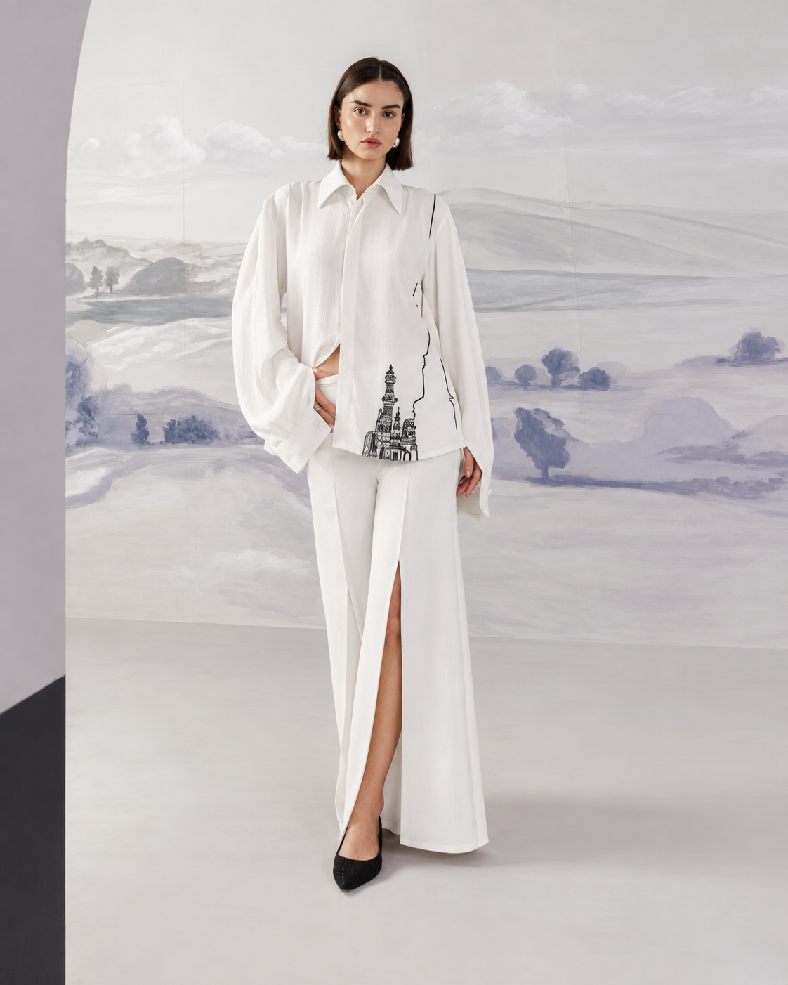 Front Slit Wide-Leg Trousers – Regal - White