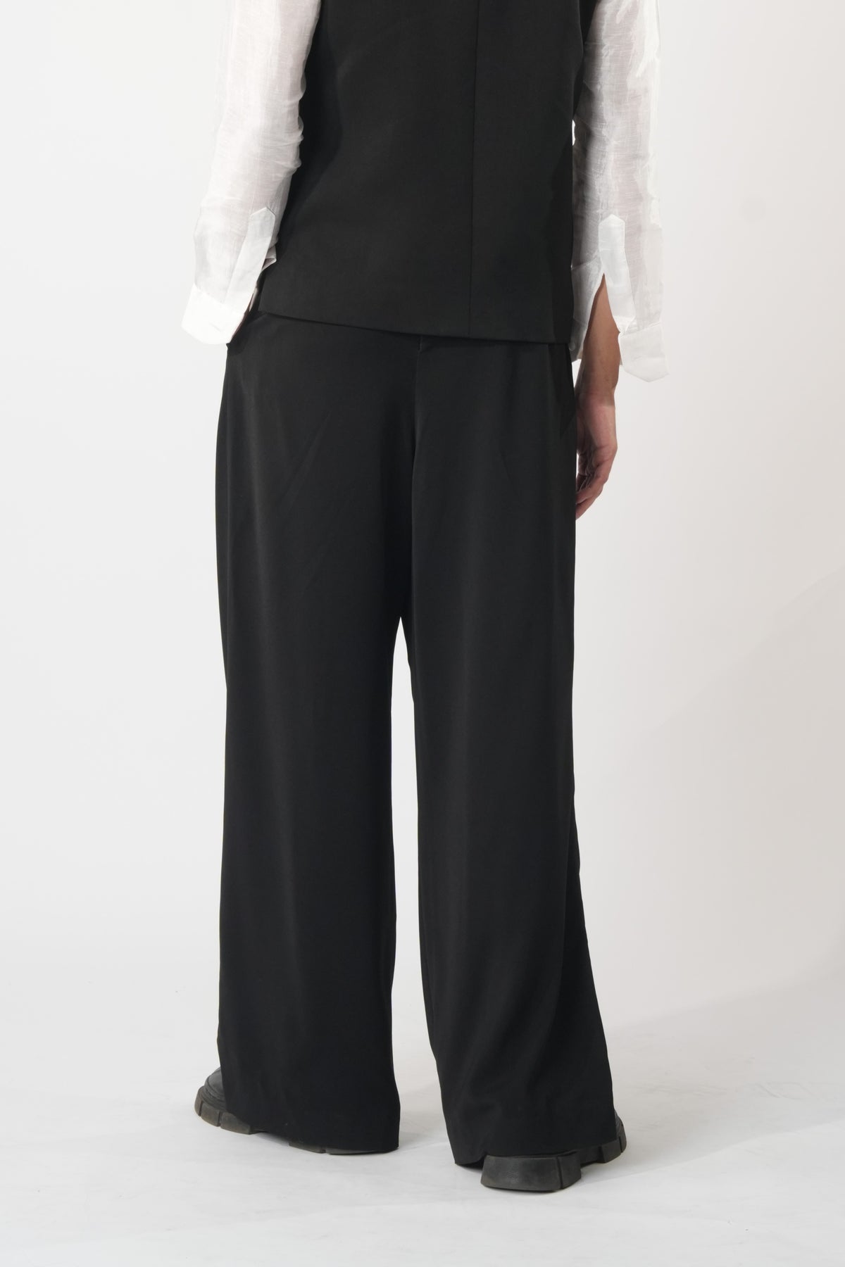 Wide-Leg Men's Trousers – Monarch - Black