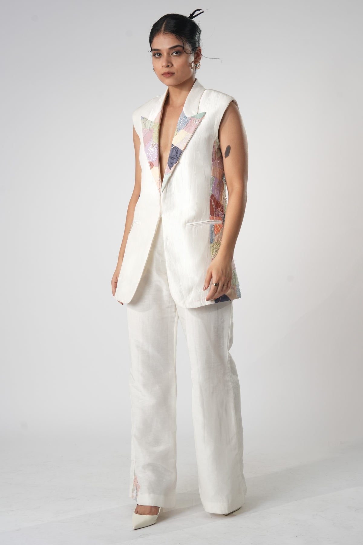 Sleeveless Patchwork Longline Blazer – Mosaic - White