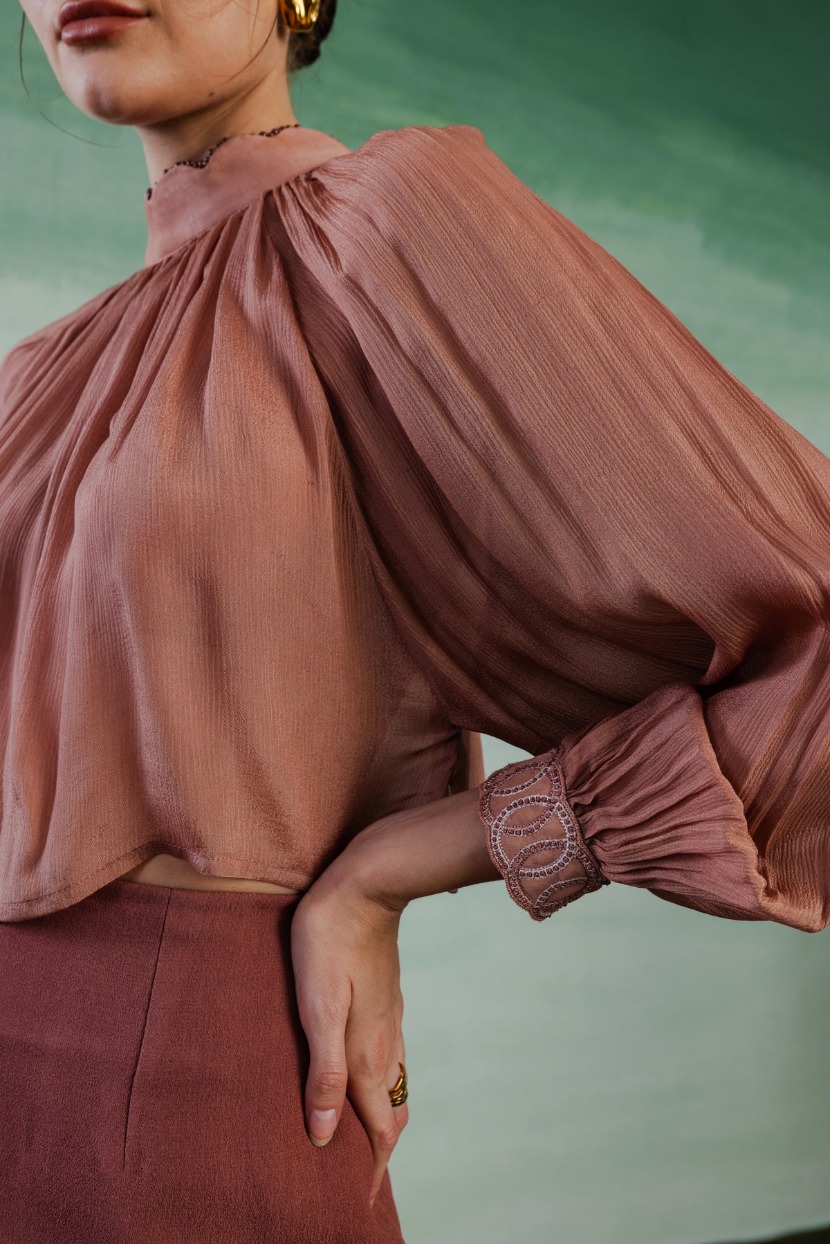 Gathered Puff Sleeve Top – Imperial - Pinkish Brown