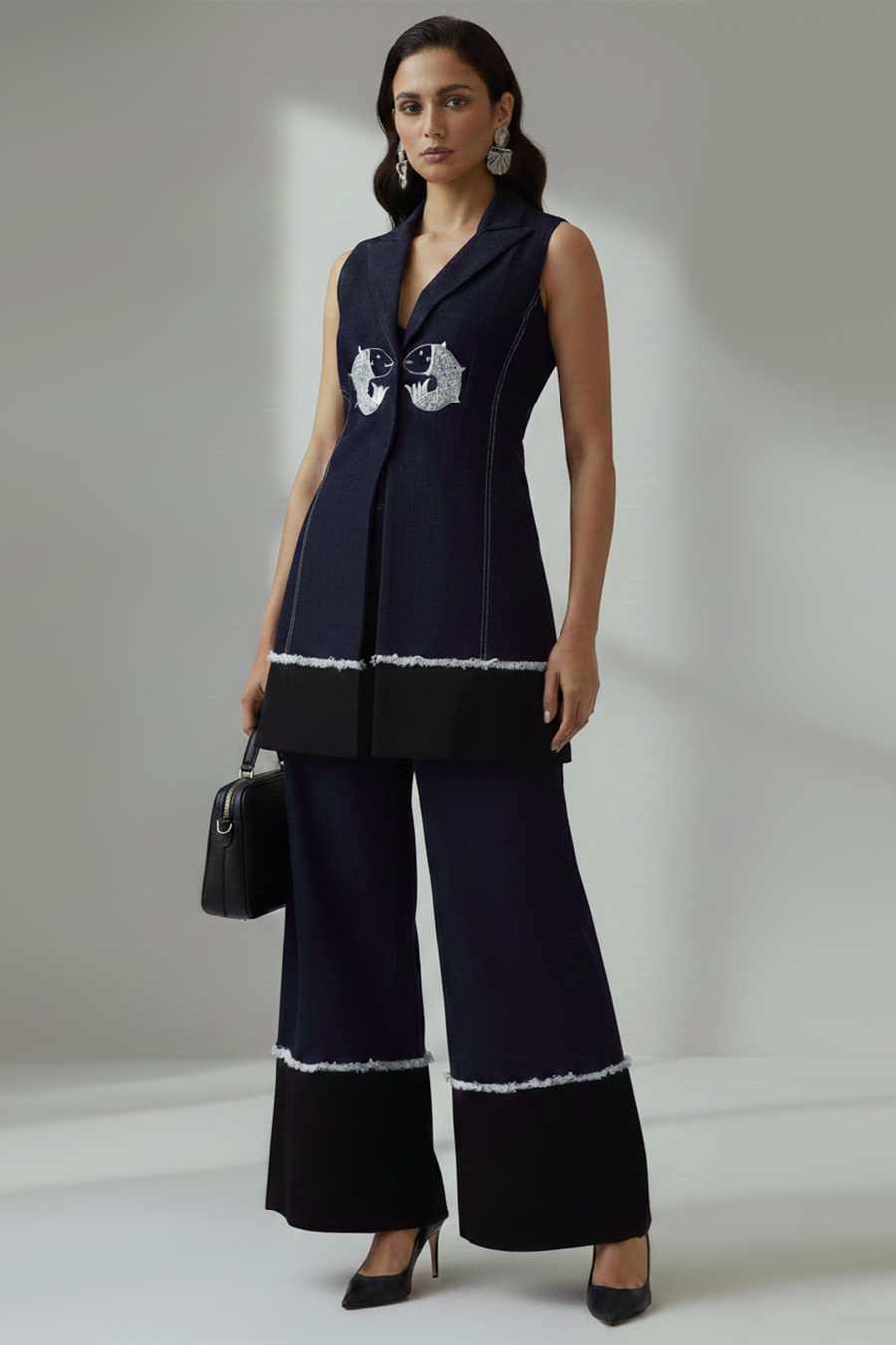 Two-Tone Frayed Denim Trousers – Ebbline - Blue
