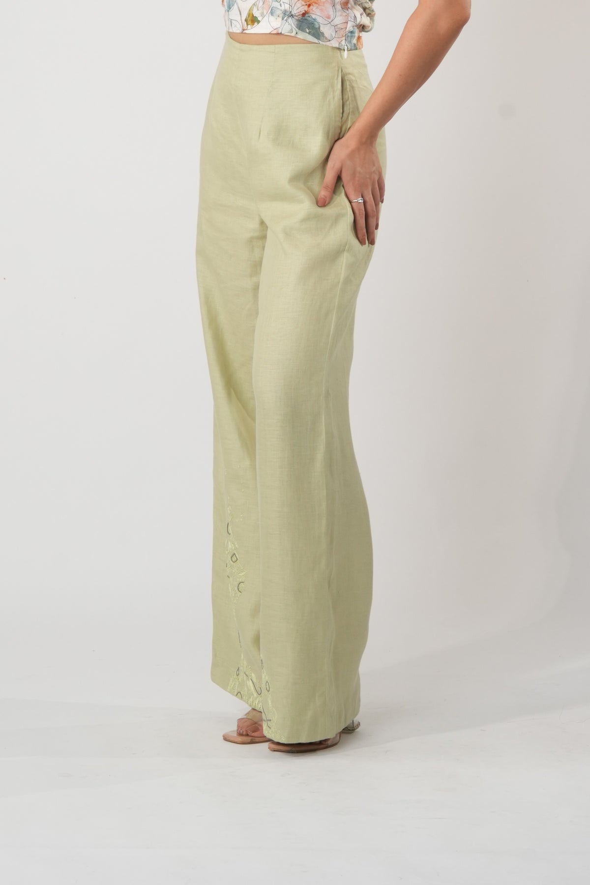 Embroidered Wide-Leg Trousers – Saga - Green
