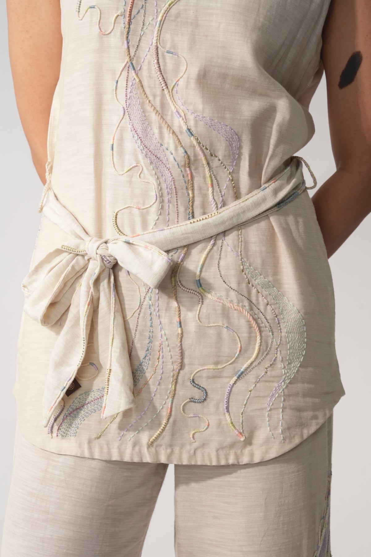 Keyhole Embroidered Top – Gaia - Beige