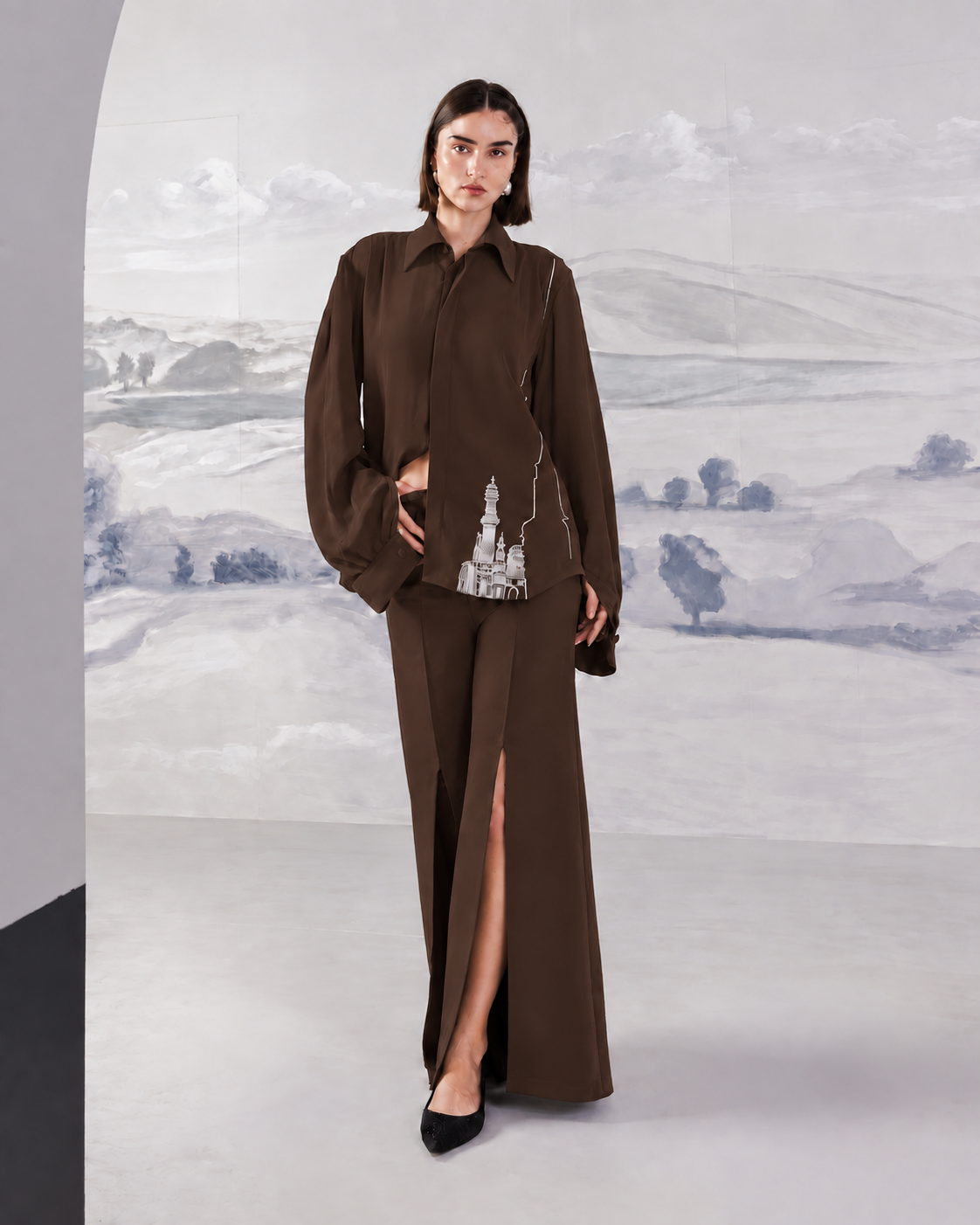 Front Slit Wide-Leg Trousers – Regal - Deep Brown