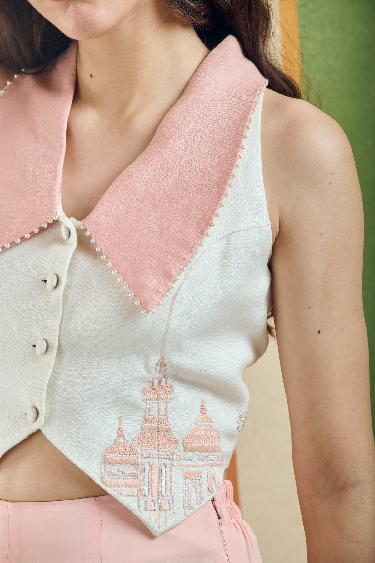Sculpted V-Neck Linen Vest – Chelcie - White & Pink
