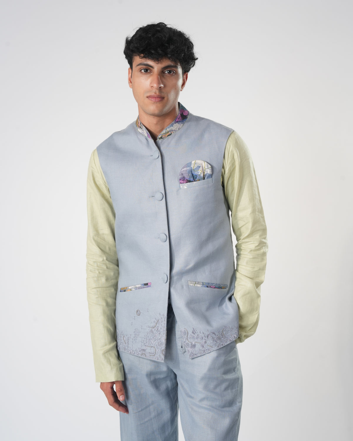 Sadri Design Wisdom Weave